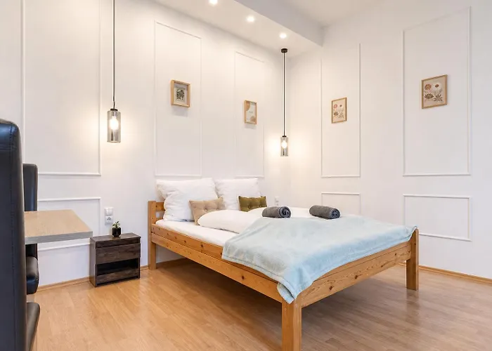 Apartment Multiple And At The Heart Of *