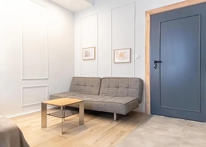 Multiple And At The Heart Of Apartment